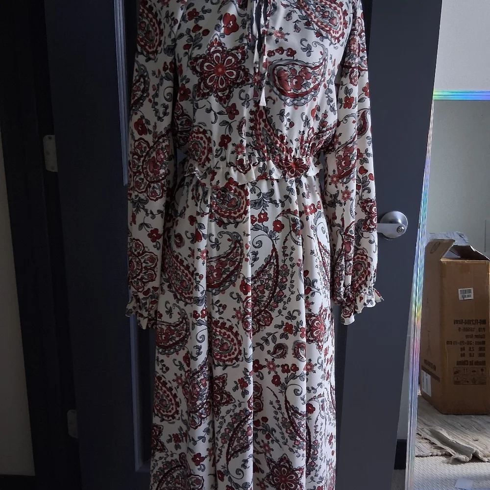 BANANA REPUBLIC V-Neck Peasant Handkerchief Hem Midi Dress - Picture 5 of 5